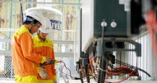 Why Hiring a Licensed Electrician Ensures Safety