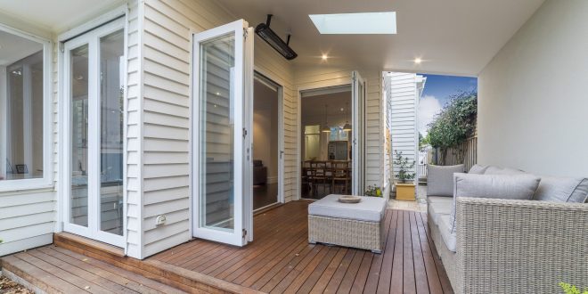 How Do Experts Handle Complex Residential Renovations