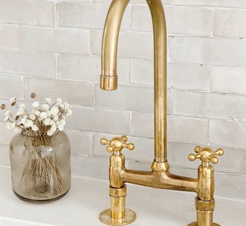 antique kitchen faucets